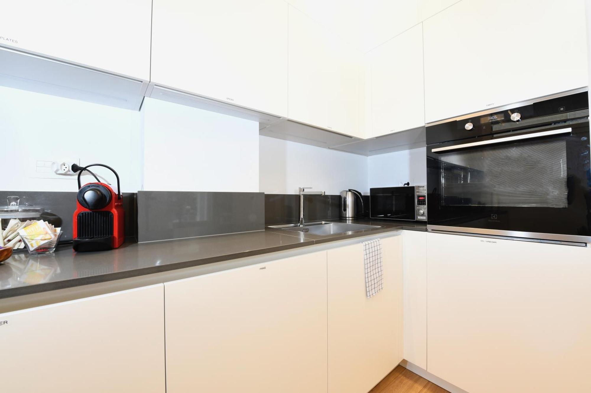 Lake Modern Suites - Free Parking Lugano Pokoj fotografie